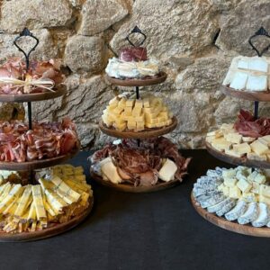 Pièces montées fromages ou fromage et charcuteries