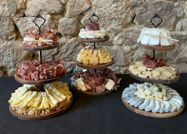 Pièces montées fromages ou fromage et charcuteries